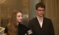 Young Dancer ‘Blown Away’ by Intricate Shen Yun