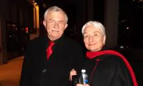 Retired Local Government Couple Enjoys Sharing of Chinese Culture