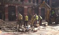 Water Main Break: Greenwich St Closed Between Leroy St & Clarkston St.