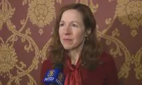 Piano Teacher: Shen Yun Music is Heartwarming, Moving, Spiritual