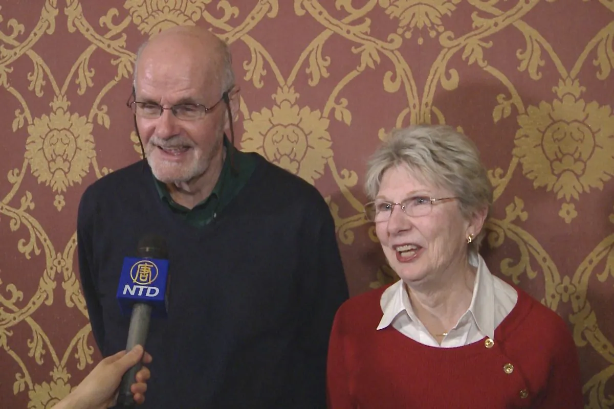 Tom and Elaine Sullivan attend Shen Yun Performing Arts at the Providence Performing Arts Center in Providence, R.I., on Feb. 23, 2014. (Courtesy of NTD Television) 