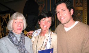 Clothing Manufacturers Enjoy Shen Yun’s Colorful Costumes