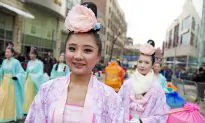 Singing Songs No One Hears: Ethan Gutmann’s New Year’s Greetings to the Chinese People