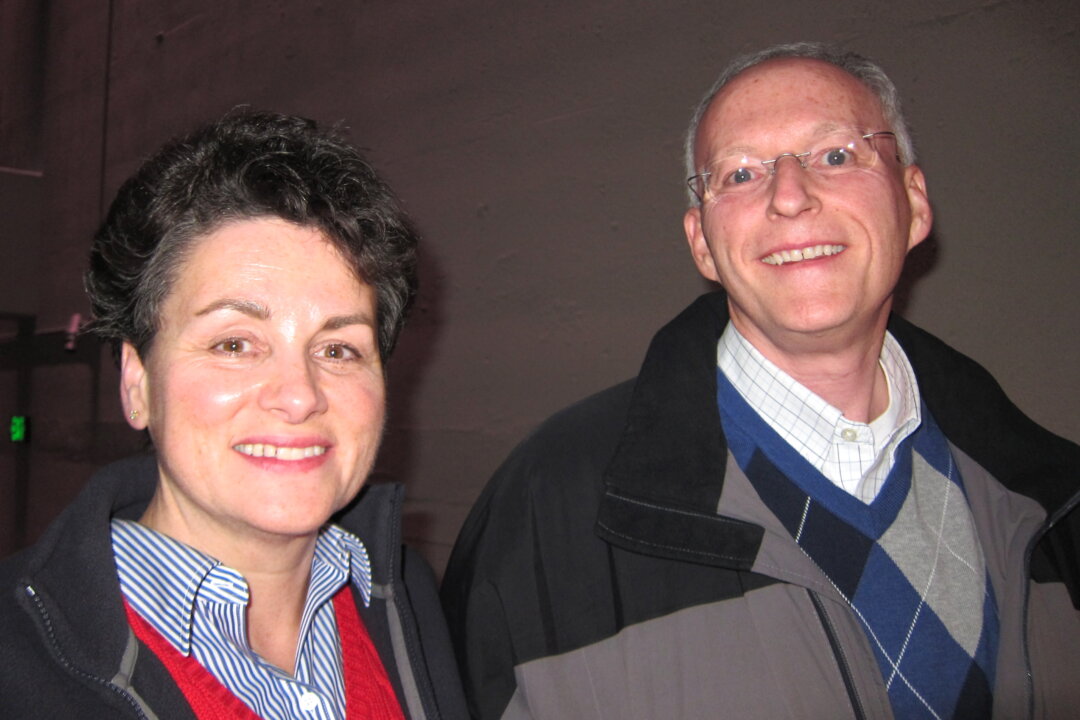 Sue and William Rysdyk enjoy Shen Yun Performing Arts at the DeVos Performance Hall on Wednesday night, Feb. 12. (Valerie Avore/Epoch Times)