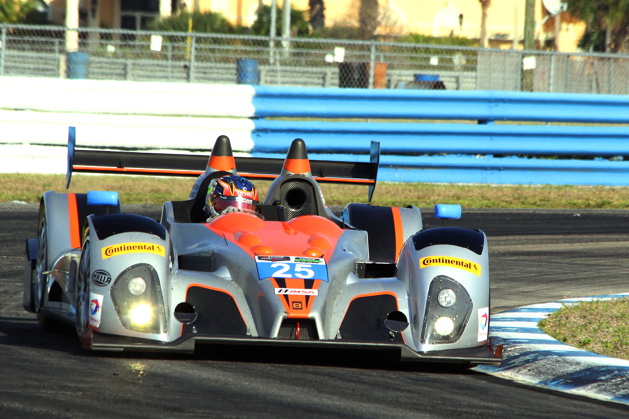 The #25 8Star PC Oreca-Chevrolet was quickest in class in both sessions and ended up off track in both sessions. (Chris Jasurek/Epoch Times) The #25 8Star PC Oreca-Chevrolet was quickest in class in both sessions and ended up off track in both sessions. (Chris Jasurek/Epoch Times)