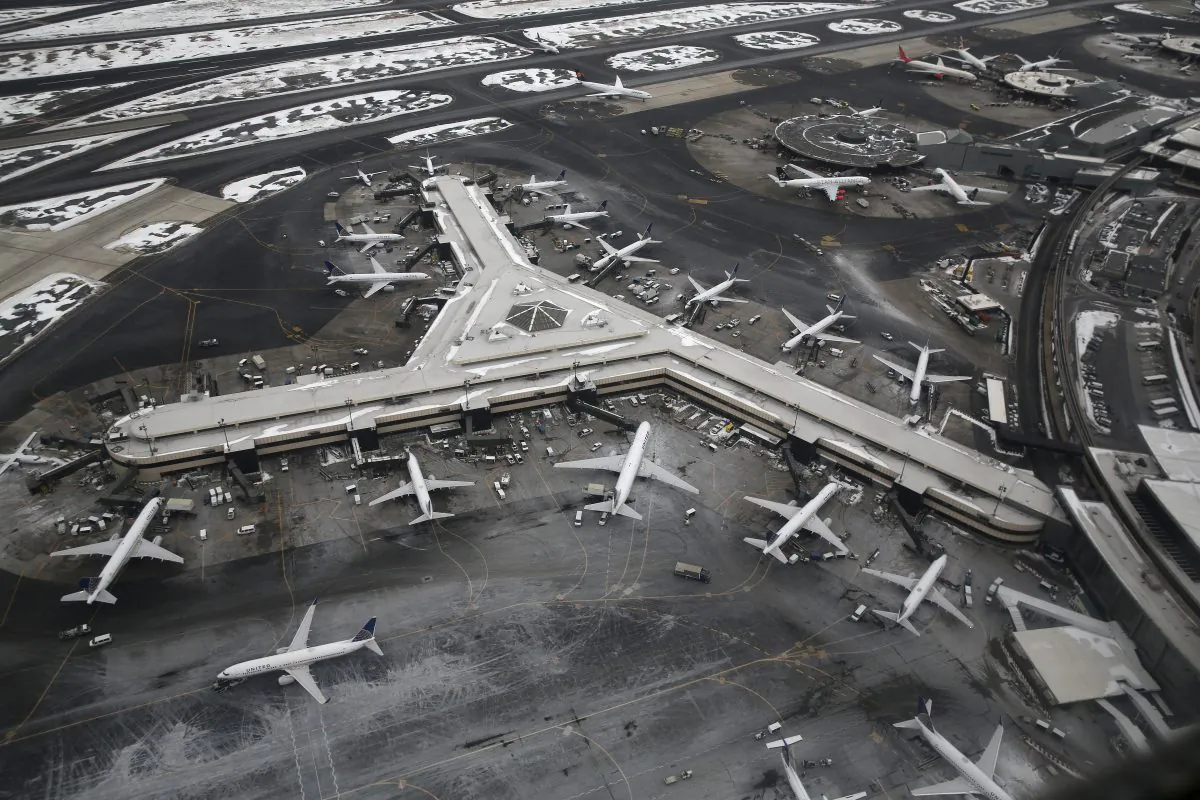 Newark Liberty International Airport in Newark, N.J., Jan. 28, 2014. (John Moore/Getty Images)