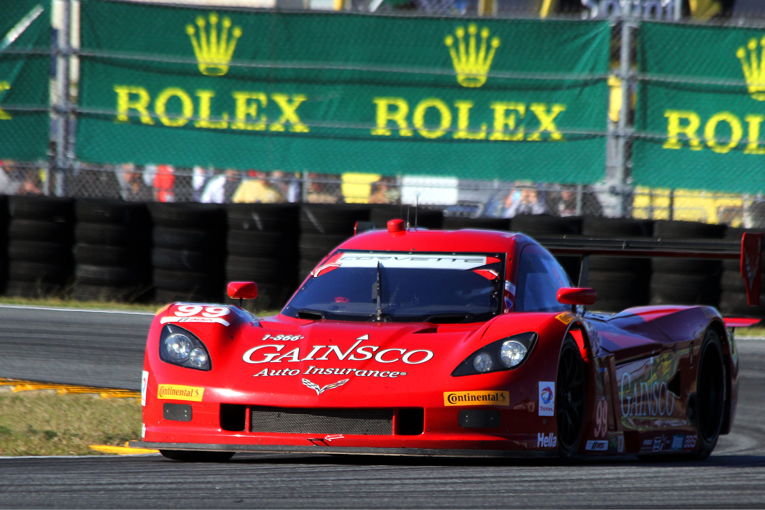 The #99 Gainsco "Red Dragon" Riley Corvette led most of the race until the accident wiped it out. (Chris Jasurek/Epoch Times The #99 Gainsco "Red Dragon" Riley Corvette led most of the race until the accident wiped it out. (Chris Jasurek/Epoch Times