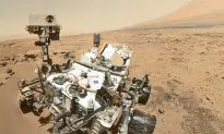 Point-and-Shoot Camera Does What Mars Rover Can’t