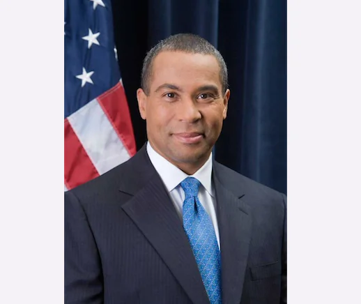 Massachusetts Gov. Deval Patrick wrote to Shen Yun Performing Arts: “On behalf of the Commonwealth of Massachusetts, I send warm greetings. … Welcome to Boston!”