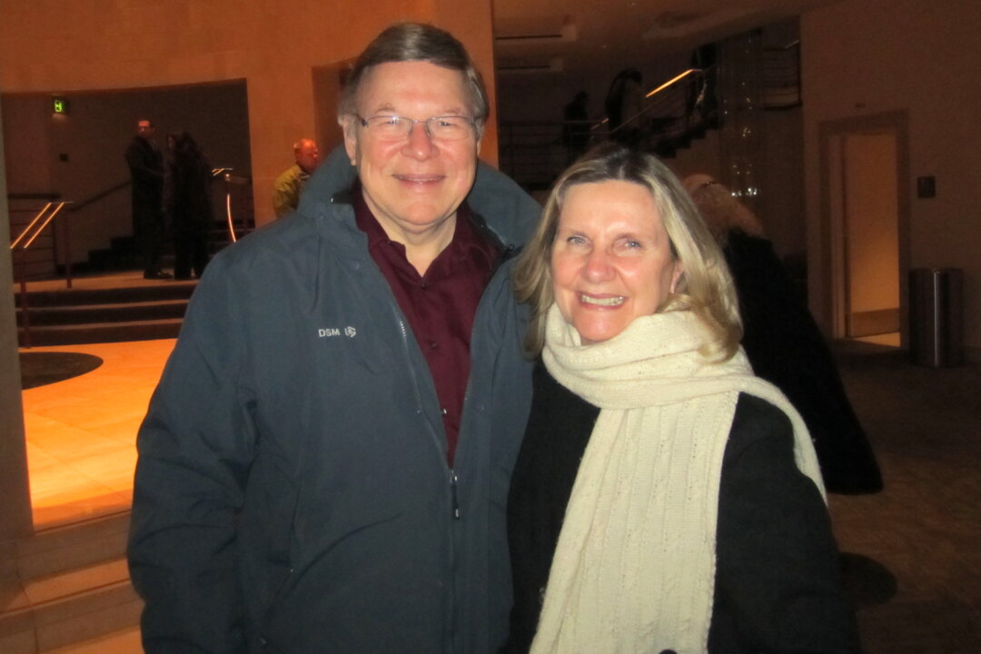 James and Rita Elliott attend Shen Yun Performing Arts at Charlotte's Belk Theater at Blumenthal Performing Arts Center, on Jan. 29. (Denise Darcel/Epoch Times)