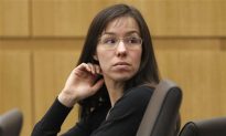 Jodi Arias: Official Twitter Account Claims Sheriff’s Office is Stealing Jodi’s Magazines
