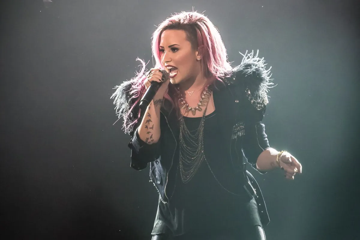 Demi Lovato, March 26, 2014 at the Air Canada Centre, Toronto. (DQC Photo)