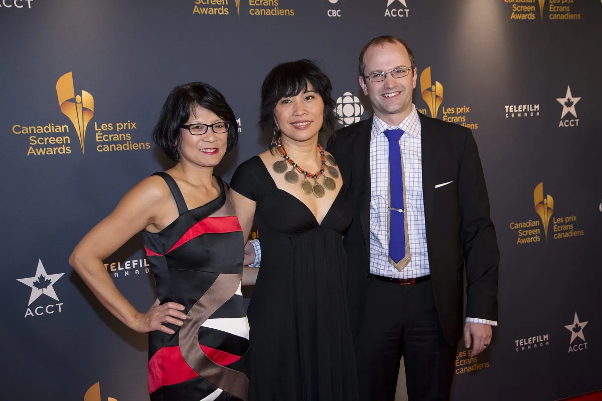 MP Olivia Chow (L) poses with her stepson Mike Layton and actress Sook-Yin Lee. Lee was honoured with Best Actress in a Dramatic Program or Mini-Series for playing Chow in "Jack," a biopic about late NDP leader Jack Layton, Chow’s husband. In the press room, Lee spoke of the challenges and rewards of playing a real-life person who was there to guide her on set. She admitted this was intimidating, but noted that Chow was also very generous. "She's an artist herself, and gave me a lot of room to interpret." The actress said she set out to exteriorize Chow's inner world, but ended up putting so much into the role that she had to stop and question who she was."It becomes very clear that personality is a construct." Lee also noted it was both a challenge and a gift to portray the loss of a beloved person, an inevitable yet difficult part of life. "It was very visceral to be able to walk through that and do it in a safe place—not just in crazy chaotic life, but in a fictional scenario. It was really good therapy," she said. (Evan Ning/Epoch Times)