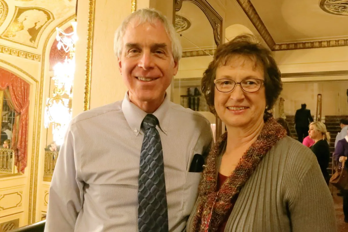 Dr. Dwain Leonhardt and his wife, Carol, enjoy Shen Yun Performing Arts at Omaha's Orpheum Theater, on March 9. (Stacey Tang/Epoch Times)