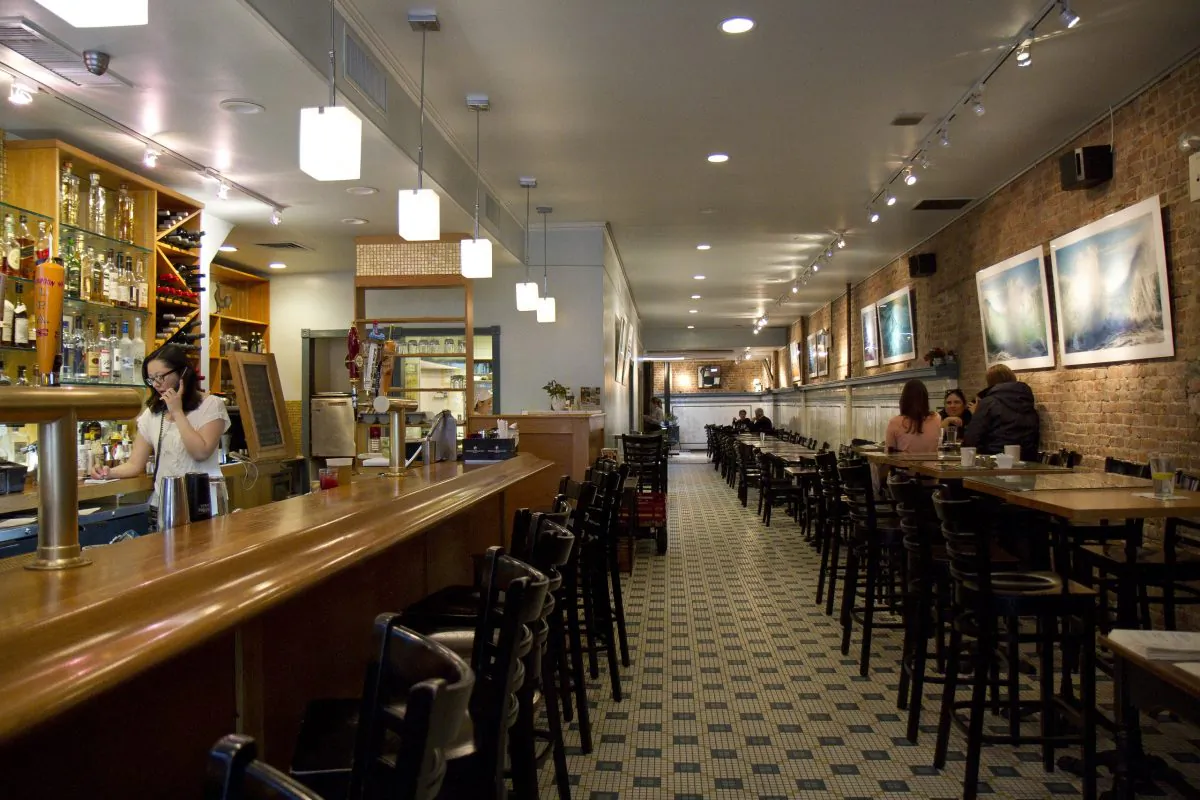 The Greensquare Tavern in Midtown Manhattan, New York, Feb. 24. (Samira Bouaou/Epoch Times)