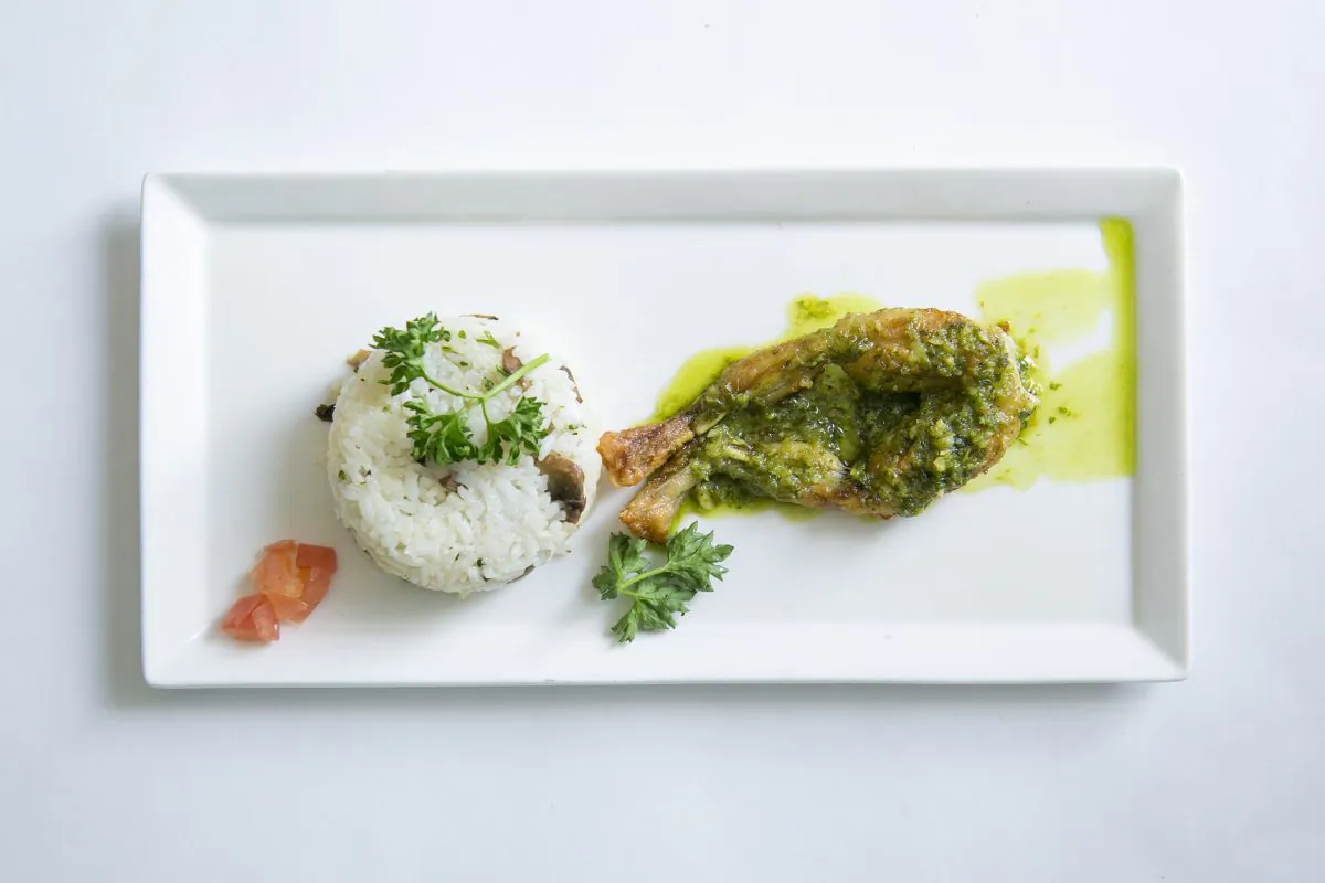 Frog legs in a Pernod sauce. (Samira Bouaou/Epoch Times)