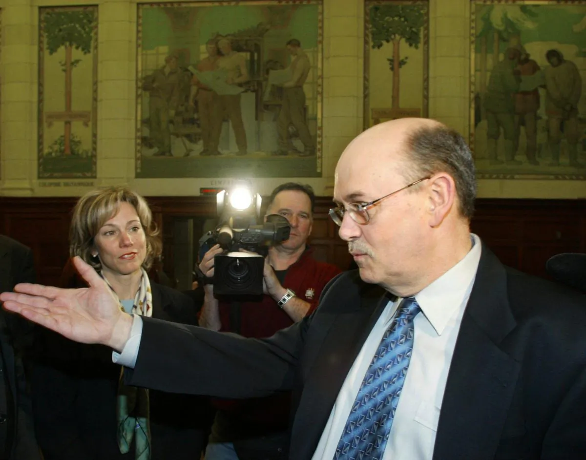 Former bureaucrat and whistleblower Allan Cutler appears as a witness at a Commons probe of the sponsorship scandal on Parliament Hill on March 11, 2004. Instead of being stigmatized and harassed, Cutler says whistleblowers should be treated with respect for doing the right thing in exposing wrongdoing. (CP Photo/Jonathan Hayward)