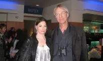 Author Says of Shen Yun: ‘Cate Blanchett was right! She loved it and we loved it.’