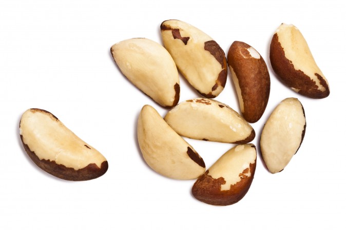 Brazil nuts should be eaten raw, sprouted (soaked in water for an hour or two), or dry-roasted without salt. (photolog/photos.com)