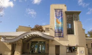 Production Supervisor Says Shen Yun Costumes ‘Excite the eye’