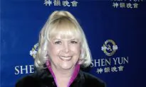 Children’s Theater Director Enjoys Shen Yun With Her ‘Heart and Soul’