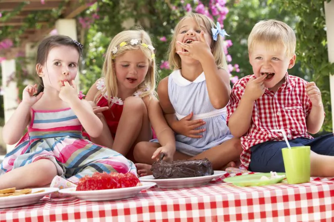 The brain can become wired to seek—and expect—greater rewards from food, which leads to unhealthful overeating. (monkeybusinessimages/photos.com)