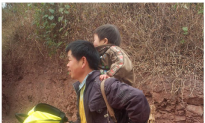 Chinese Father Carries Disabled Son Nine Miles a Day for School