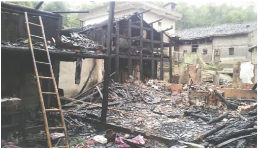 Left-Behind Chinese Girl Starts Fire to Bring Mother Home