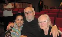 Distinguished Photographer Finds Shen Yun ‘Very Beautiful’