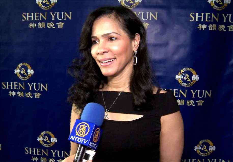 Marilyn Blizzard smiled the whole time through Shen Yun Peforming Arts at the Nokia Theater LA LIVE, on March 23. (Courtesy of NTD Television)