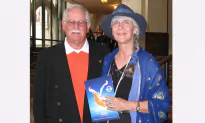 Accomplished Designer Finds Shen Yun ‘Enlightening’