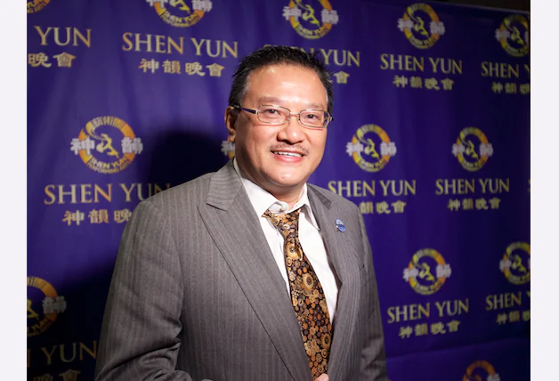 Mayor Michael Vo of Fountain Valley attends Shen Yun Performing Arts at Segerstrom Center for the Arts, on March 16. (Courtesy of NTD Television)