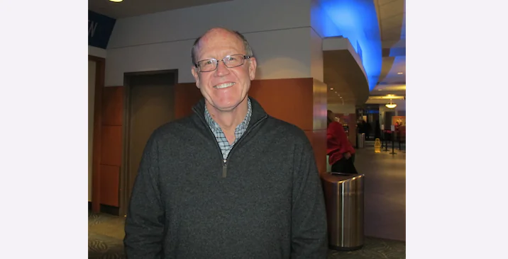 Glen Keane enjoys Shen Yun Performing Arts at the Nokia Theater LA LIVE on March 22. (Flora Ge/Epoch Times)