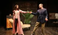 Theater Review: ‘Stage Kiss’