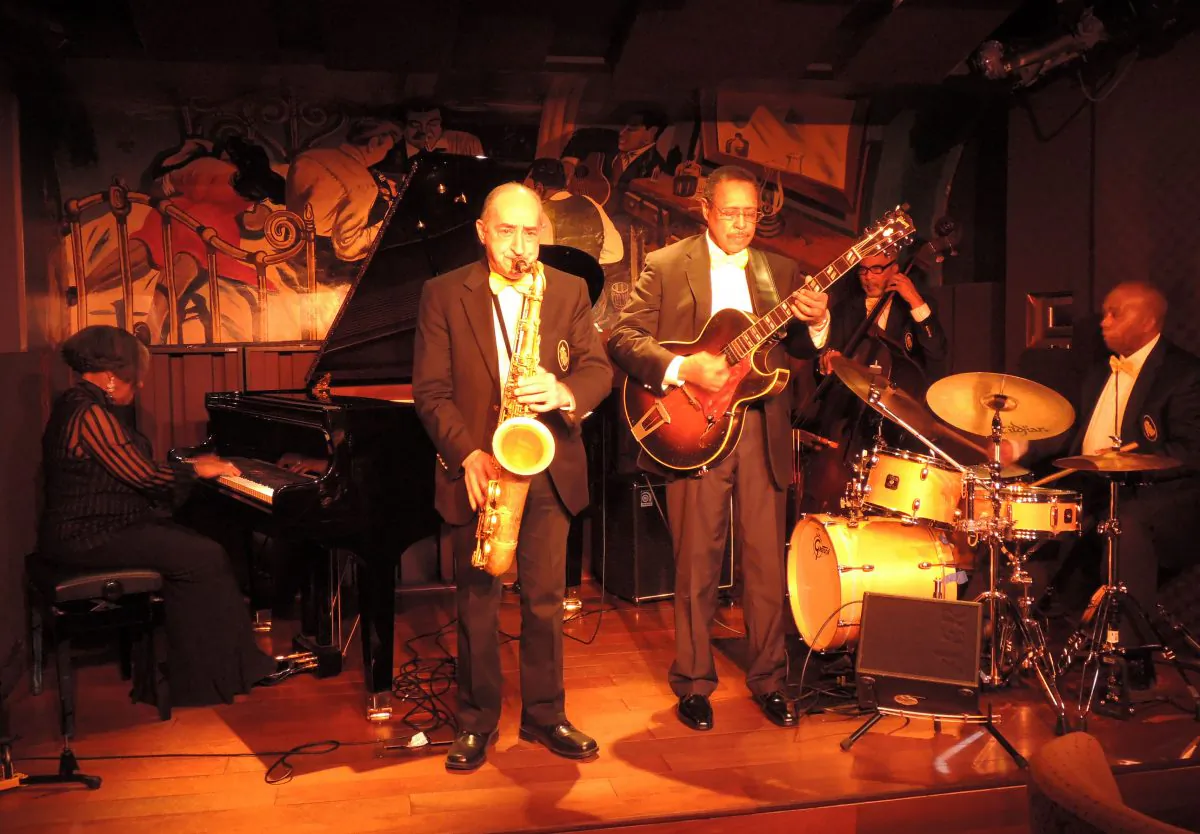 Minton's (Nanci Callahan)