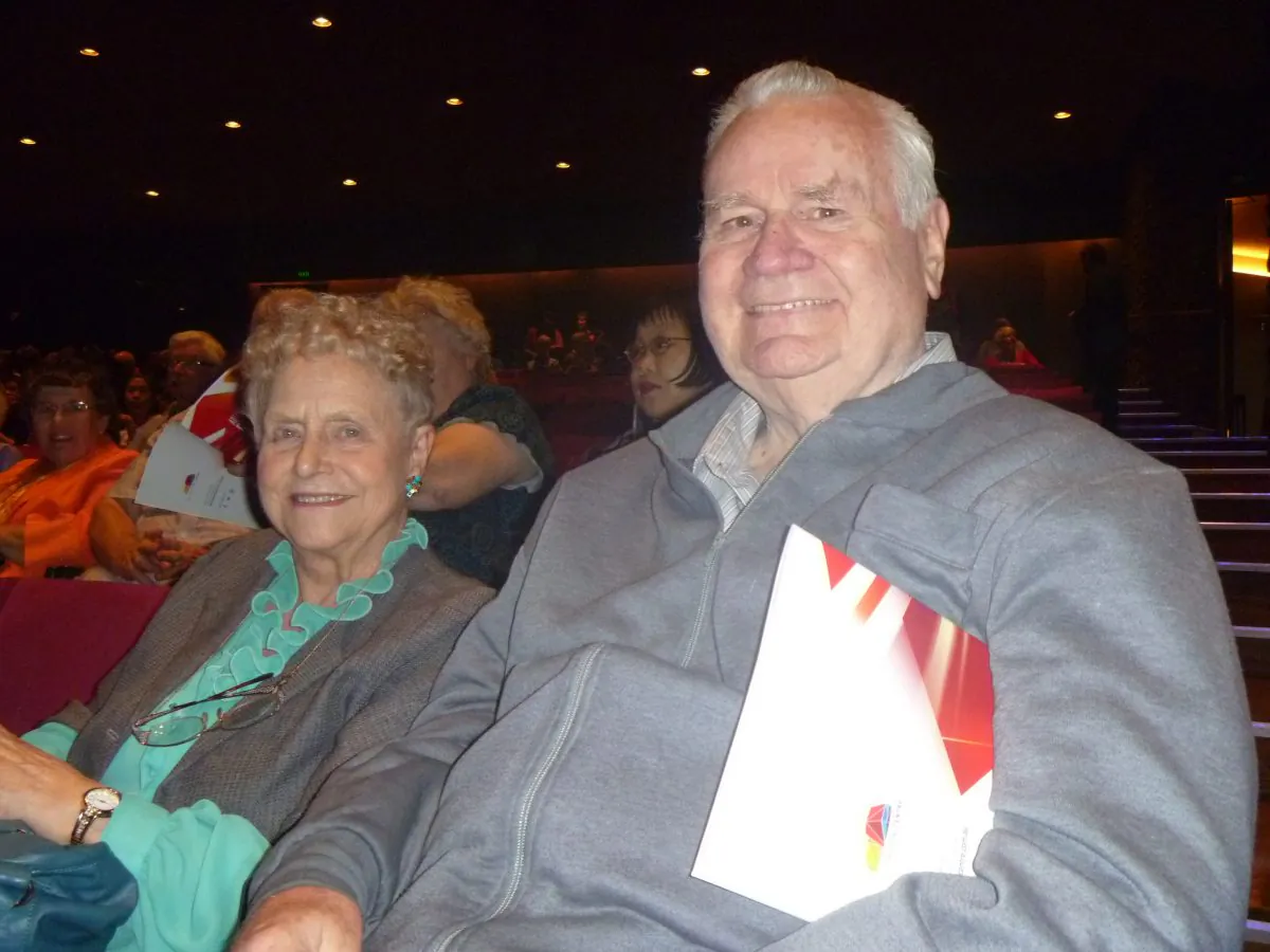 Julie Talbot (L) and her husband Alec (R) attended Shen Yun Performing Arts at the Adelaide Festival Theatre on April 21. (Steve Xu/Epoch Times) 