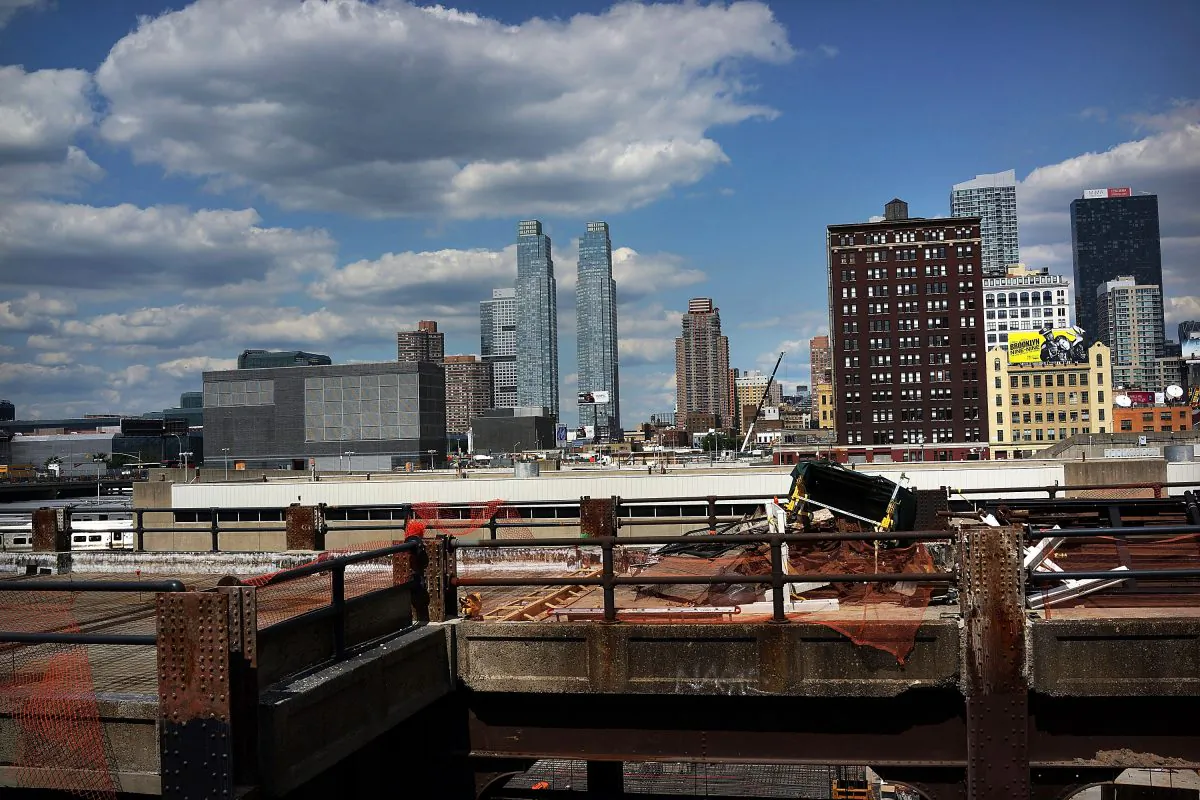 Construction at the Hudson Yards Redevelopment Project which is developing Manhattan's far West Side along the Hudson River, in New York on August 16, 2013. (Spencer Platt/Getty Images)