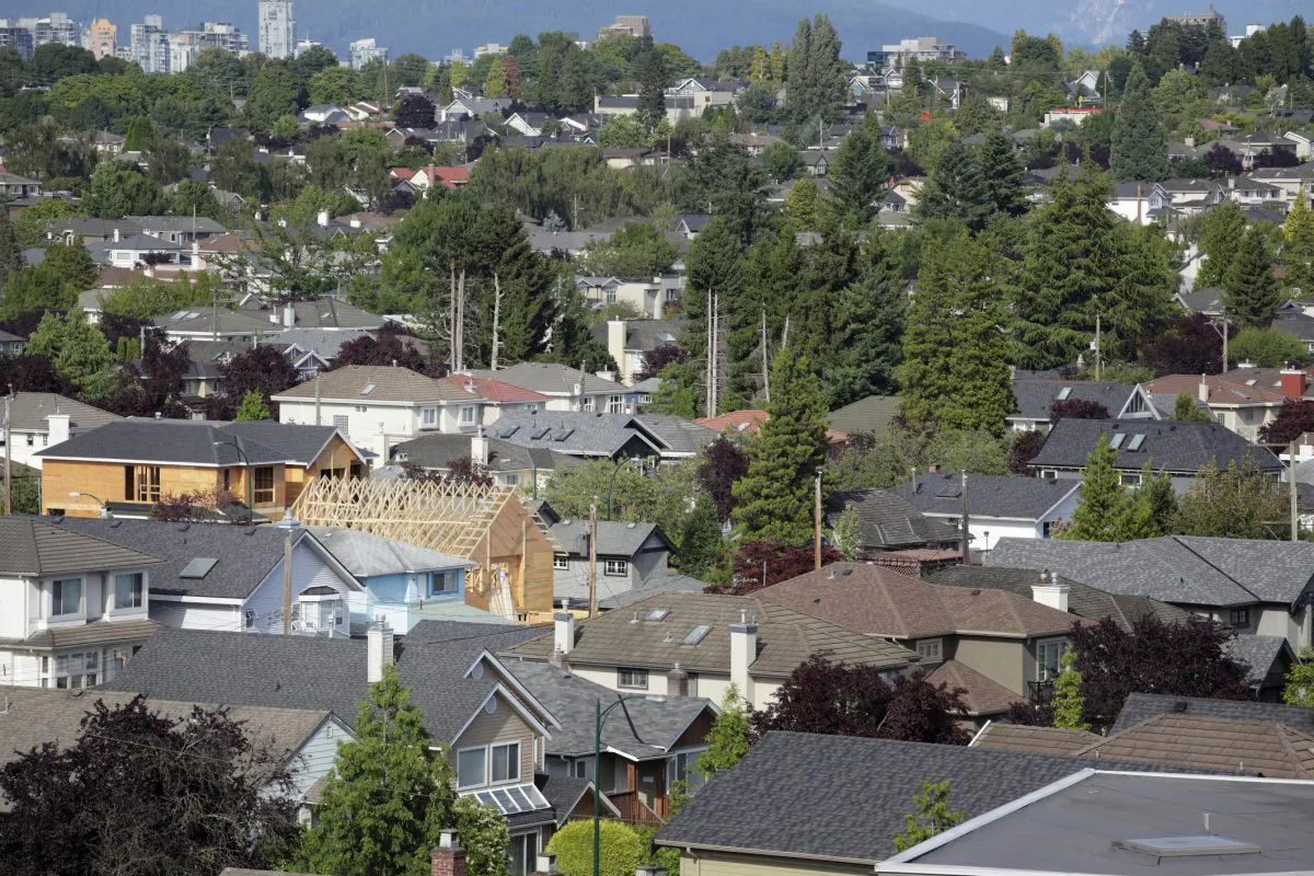 A view of residential properties in Vancouver. (Temmuz Can Arsiray/Photos.com)