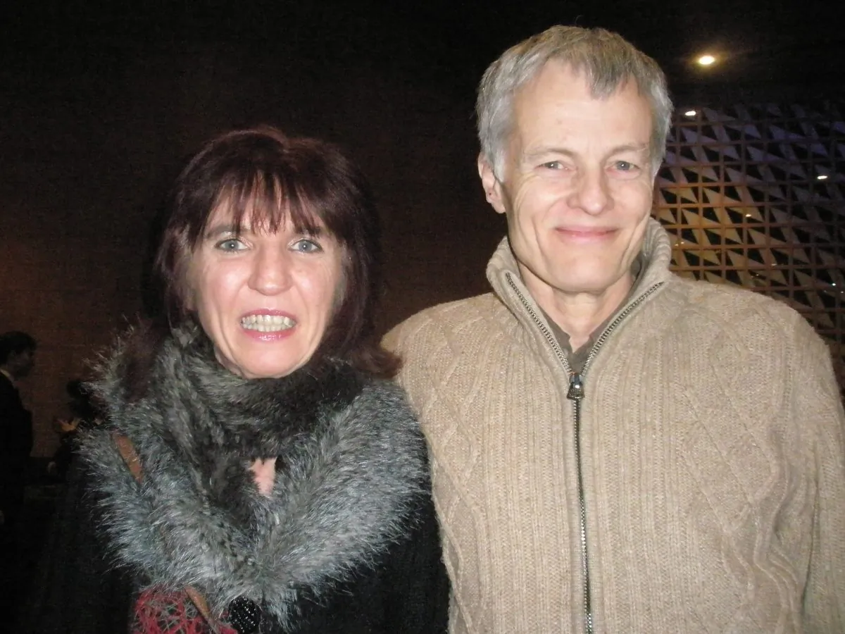 Accupuncturist Bruce Du Vé (R) and his colleague, Catherine Walshe, found Shen Yun moving and inspiring. “It was magnificent, exquisite!" said Ms. Walshe. (Martin Murphy/Epoch Times)