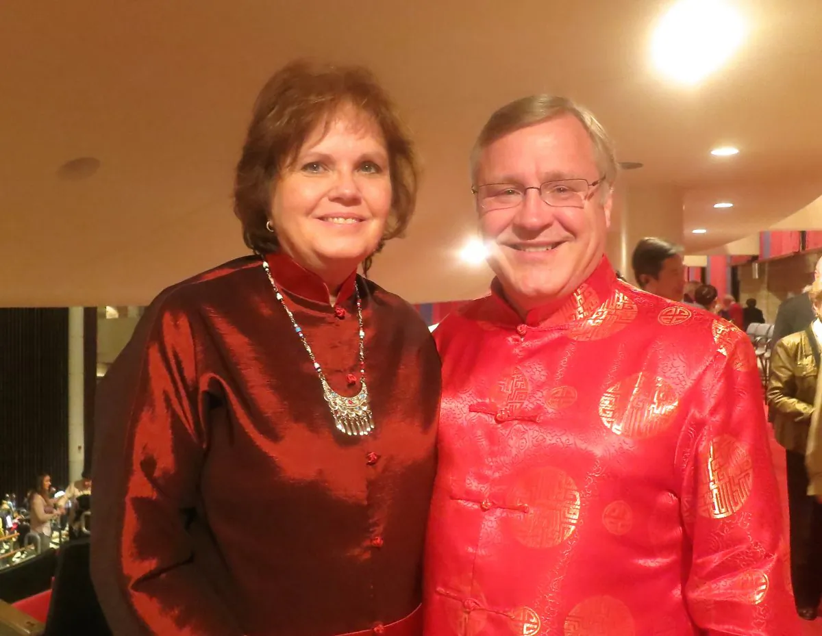 Marcia and Dennis Wise dressed for the occasion of attending Shen Yun Performing Arts at Springfield's Sangamon Auditorium. (Stacey Tang/Epoch Times)