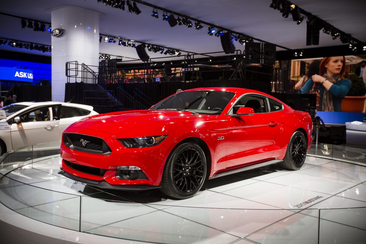 Ford Introduces 50th-Anniversary Limited Edition Mustang