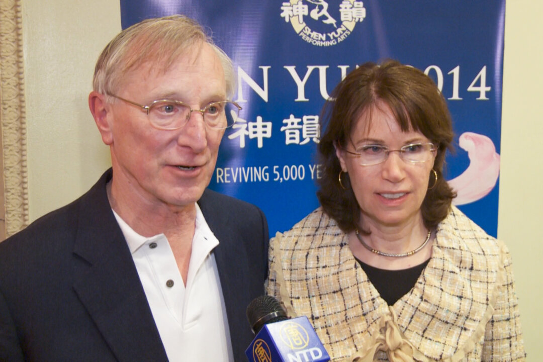 Fred Wentz and Nancy Wentz attending Shen Yun at the Merriam Theater in Philadelphia on April 25, 2014. (Courtesy of NTD Television)