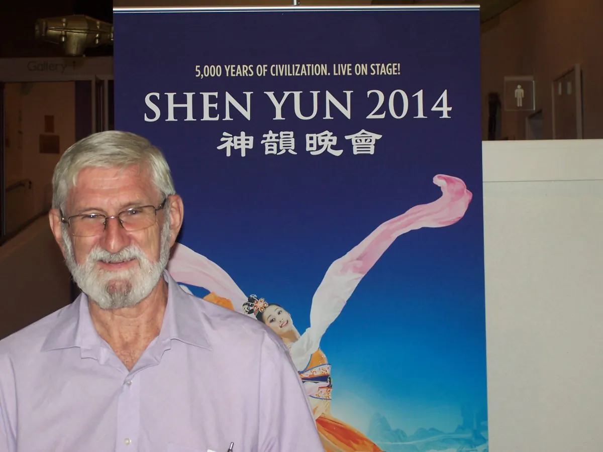 Keith Benn was impressed with Shen Yun Performing Arts at the Gold Coast's Arts Theatre, on April 26. (Laurel Andress/Epoch Times)