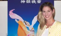 Journalist Says Shen Yun ‘Beautiful to watch’