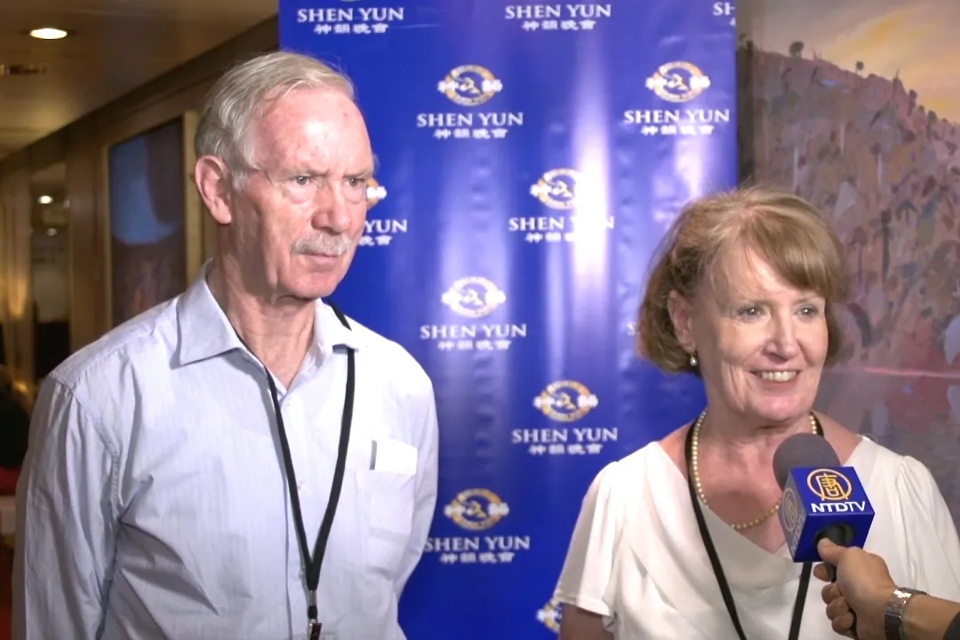 Paul and Nina Dungan were fascinated by Shen Yun Performing Arts at the State Theatre, Arts Centre Melbourne, on Sunday March 30. (Courtesy of NTD Television)