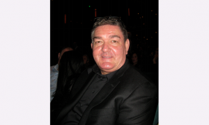 Professional, Elegant, Beautiful: Shen Yun Like a Moment in Time for Business Owner