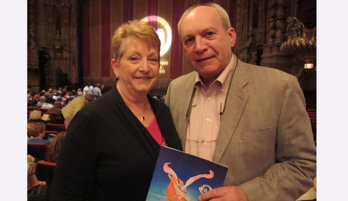 Rhonda and Dan Kohler enjoy Shen Yun Performing Arts in Columbus’s Ohio Theatre, on April 16. (Valerie Avore/Epoch Times)