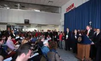 De Blasio Uses Grimm Indictment to Endorse His Opponent