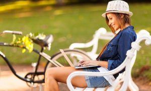 Online Mindfulness Courses can Reduce Stress, Anxiety and Depression