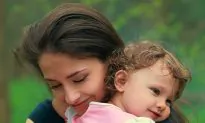 How to Feel a Natural Rush of Oxytocin (the ‘Love Hormone’)